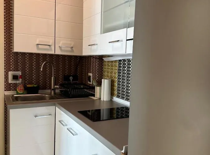 Isabella Опатия